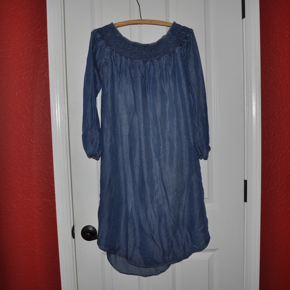 New ISABEL MATERNITY Off the Shoulder Denim Dress - Picture 4 of 6